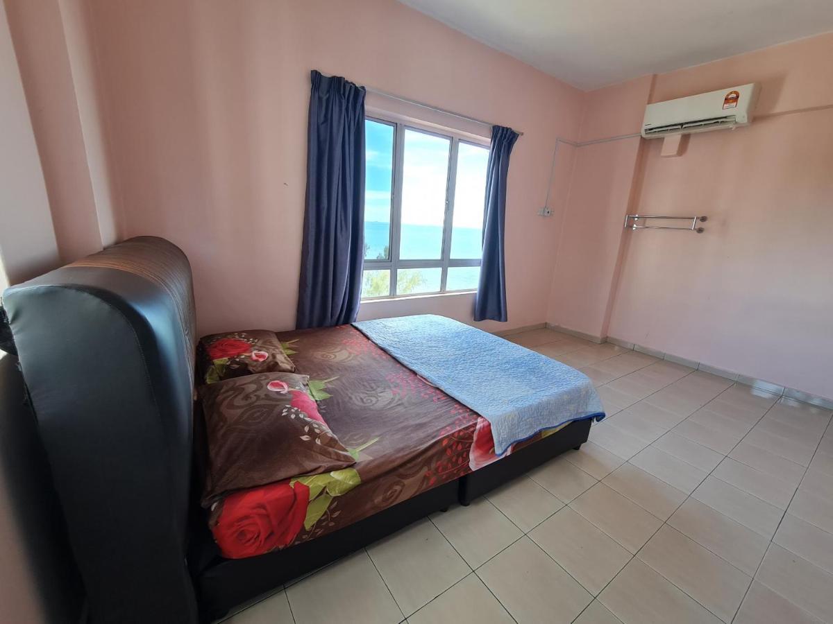 Sunshine Bay Resort Порт-Диксон Экстерьер фото